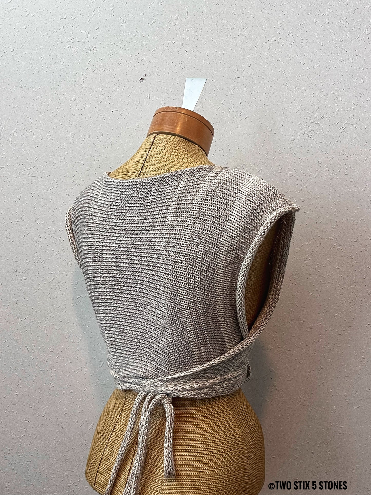 Poncho Halter w/Ties