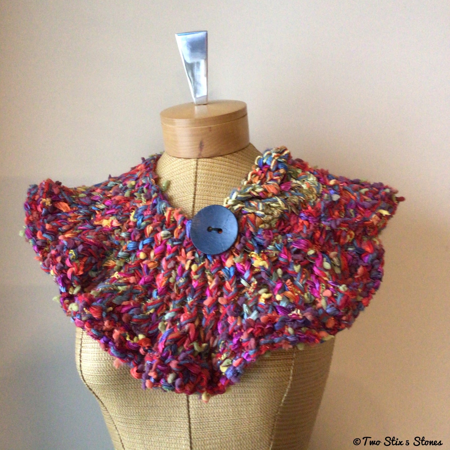 Red Tweed Knit Shawlette