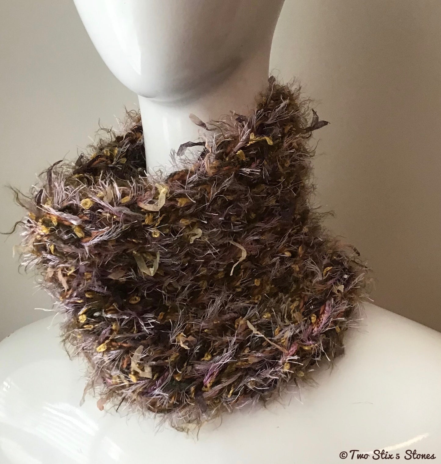 Luxe Oatmeal & Gold Tweed Cowl