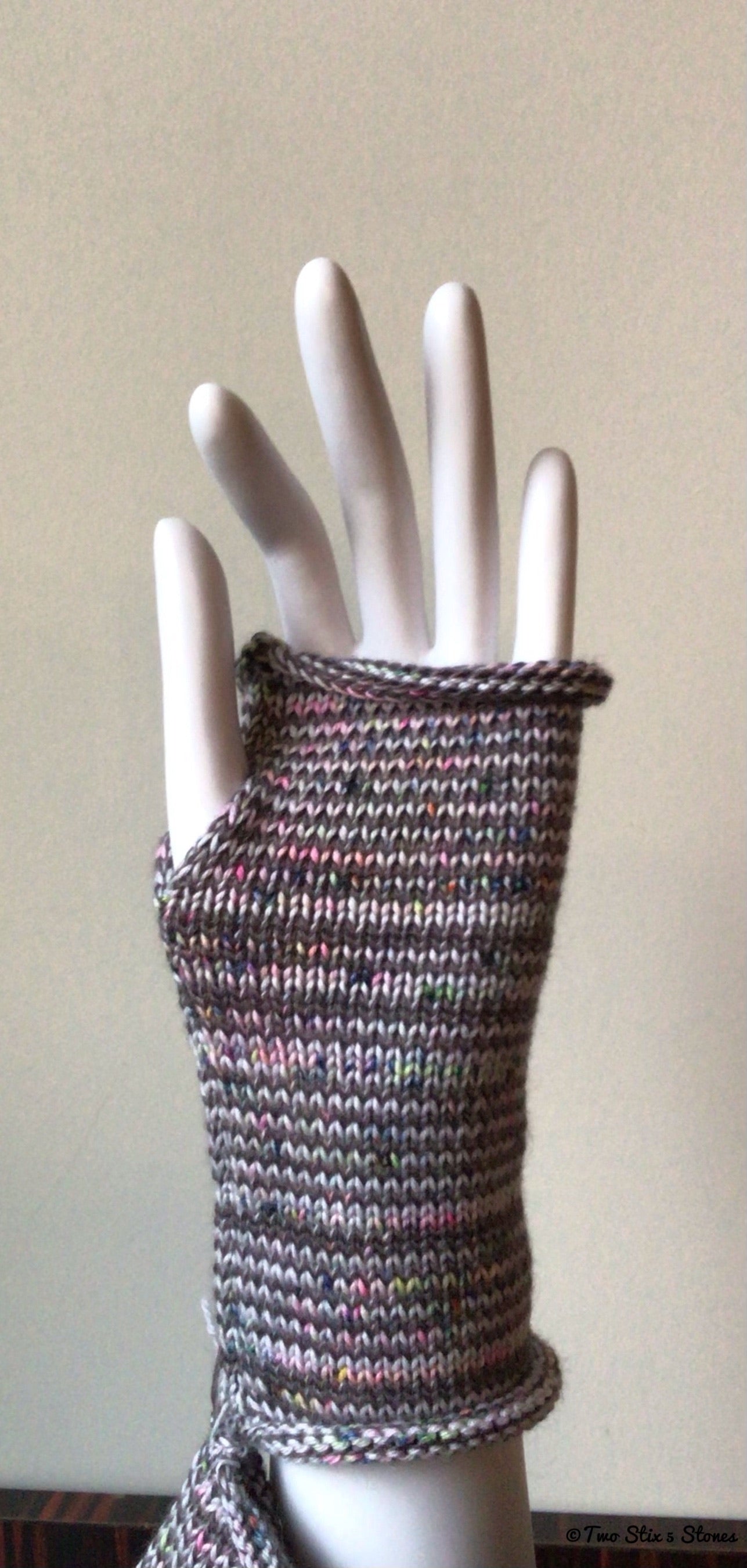 Lavender Tweed Fingerless Gloves