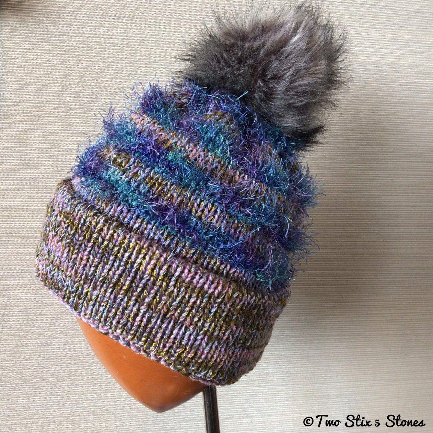 Variegated Oatmeal & Blue Beanie/Slouchy Beanie Faux Fur Pom Pom