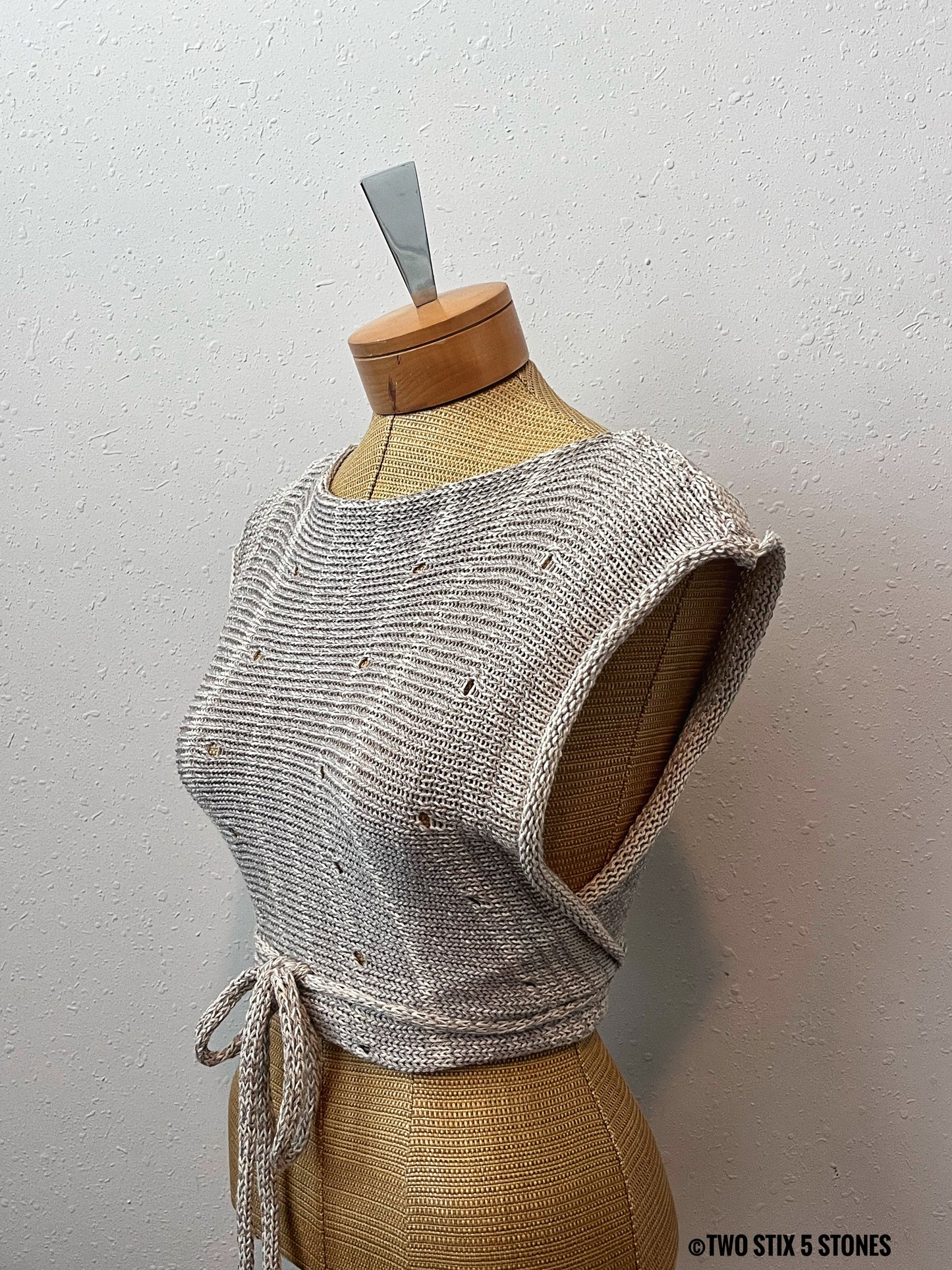 Poncho Halter w/Ties