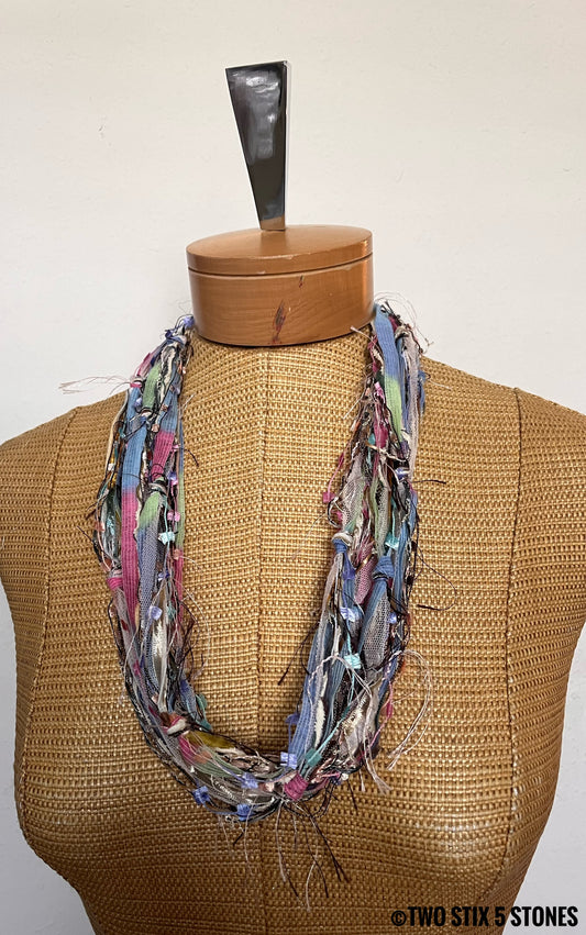 Pastel Toned Fiber Necklace w/Band