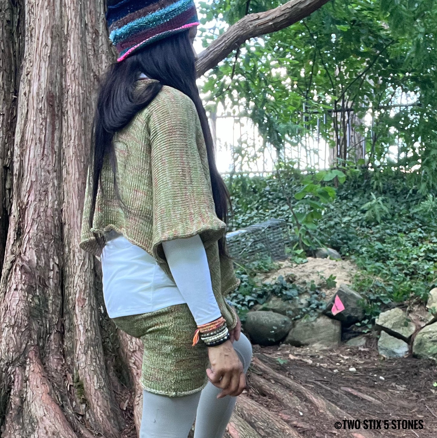 Poncho w/Sleeves