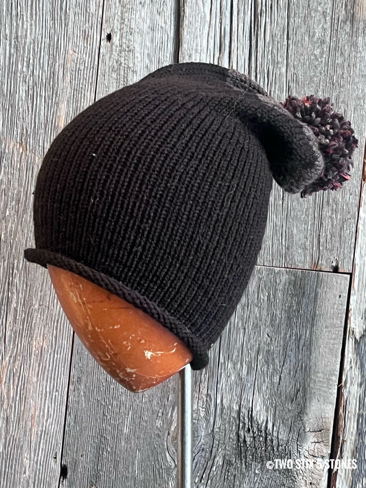 Knit Skull w/Funky Pom Pom