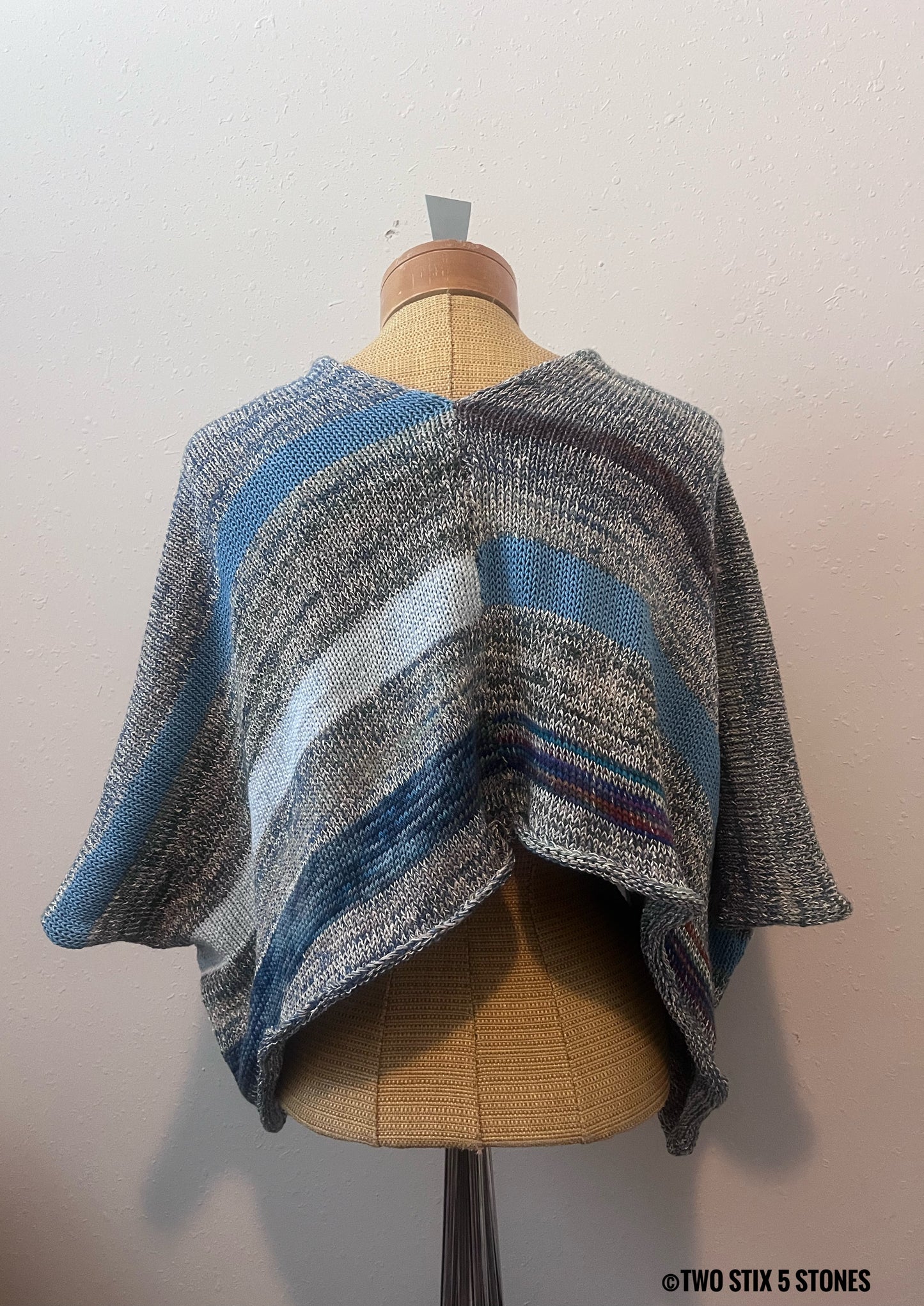 Poncho w/Sleeves
