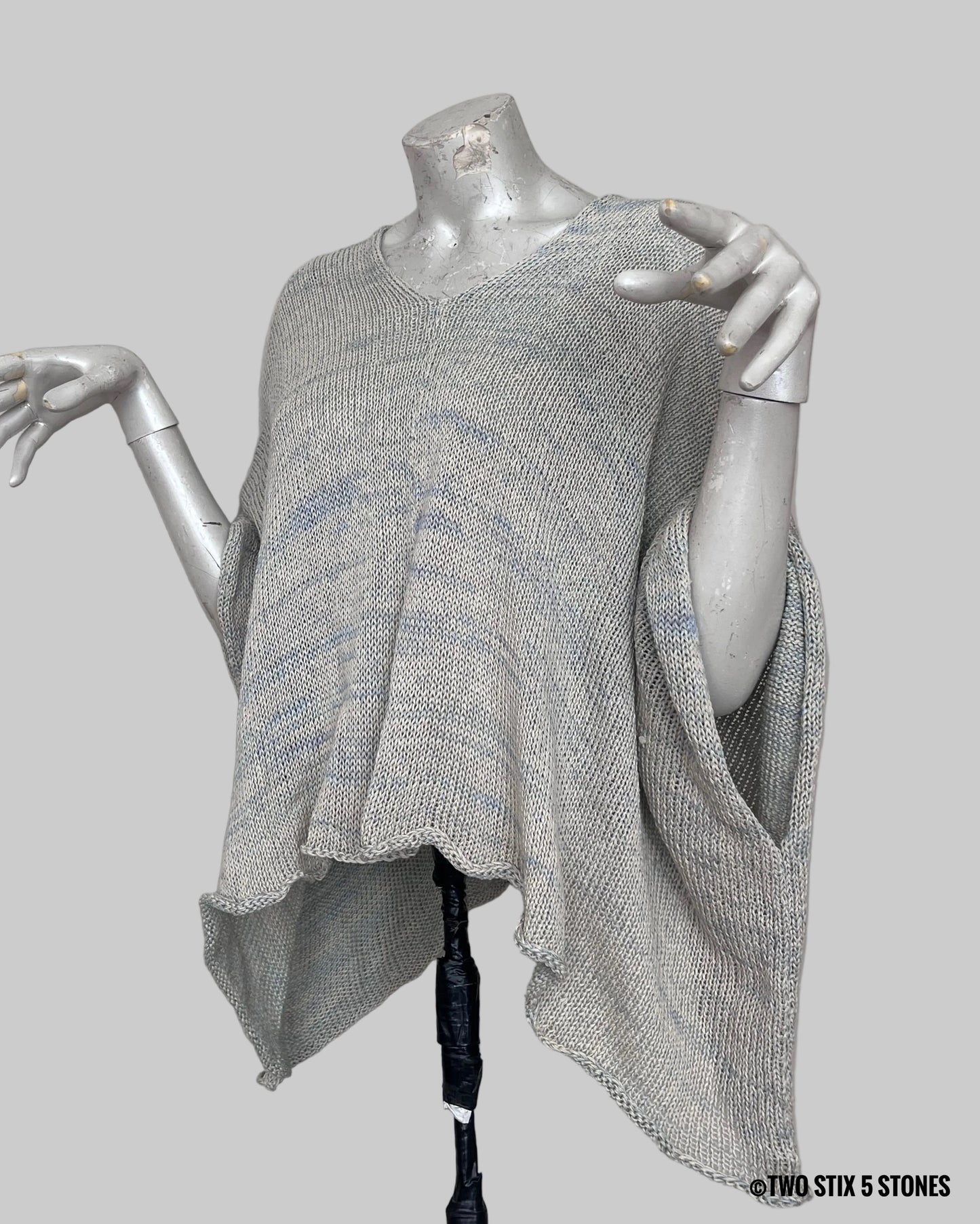 Poncho w/Sleeves