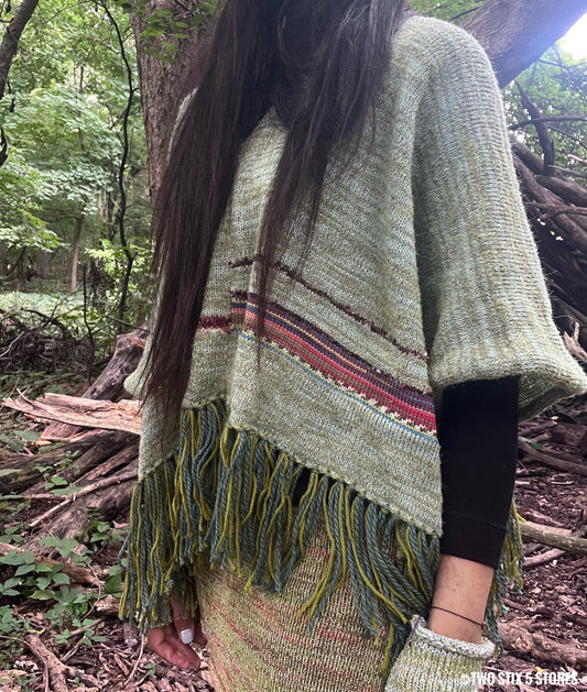 Poncho w/Sleeves & Fringe