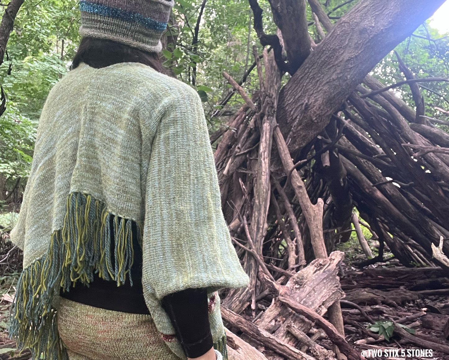 Poncho w/Sleeves & Fringe