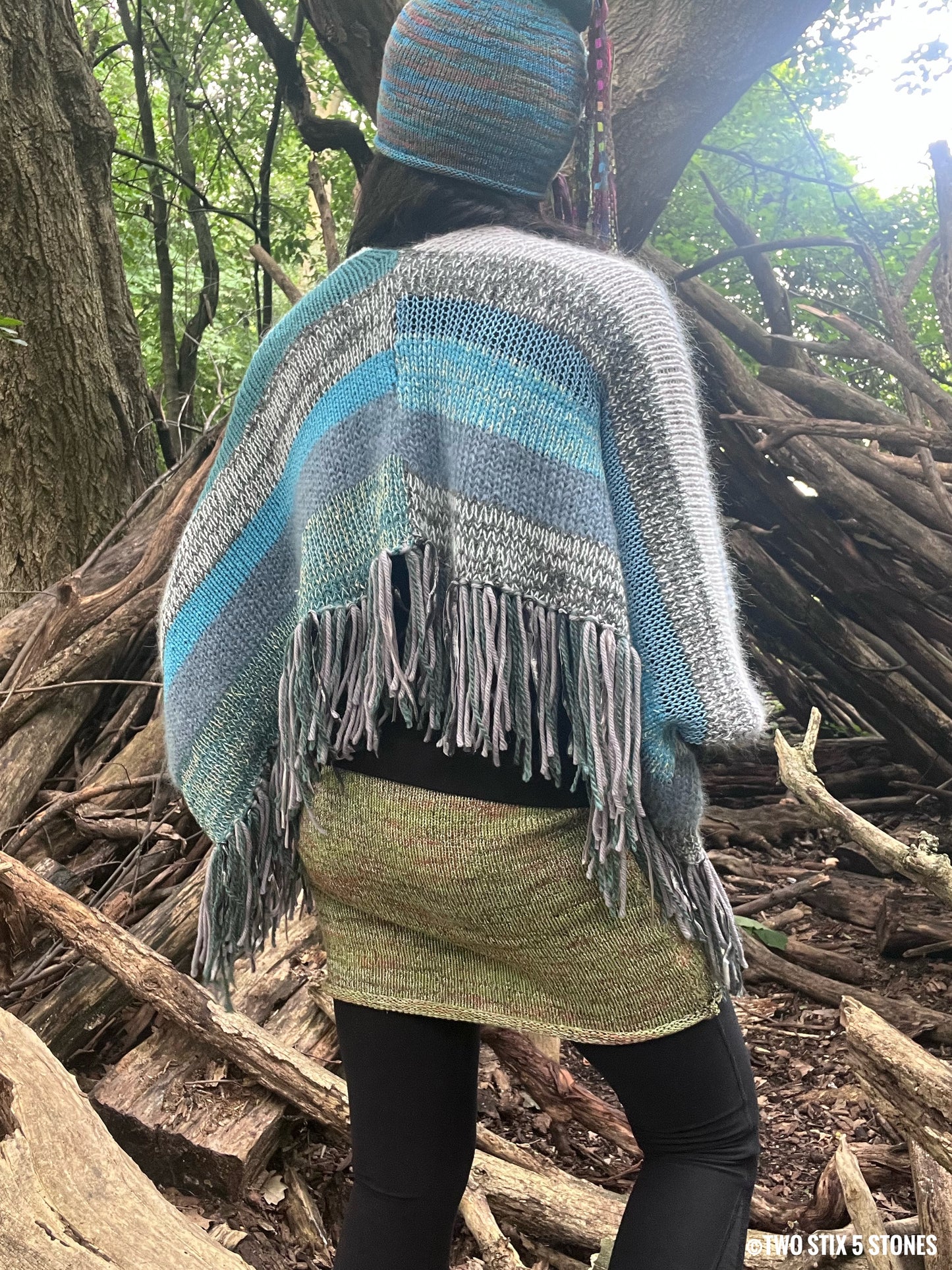 Poncho w/Sleeves & Fringe