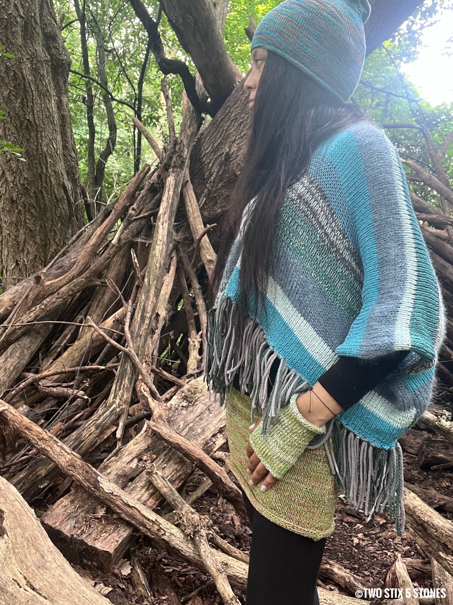 Poncho w/Sleeves & Fringe