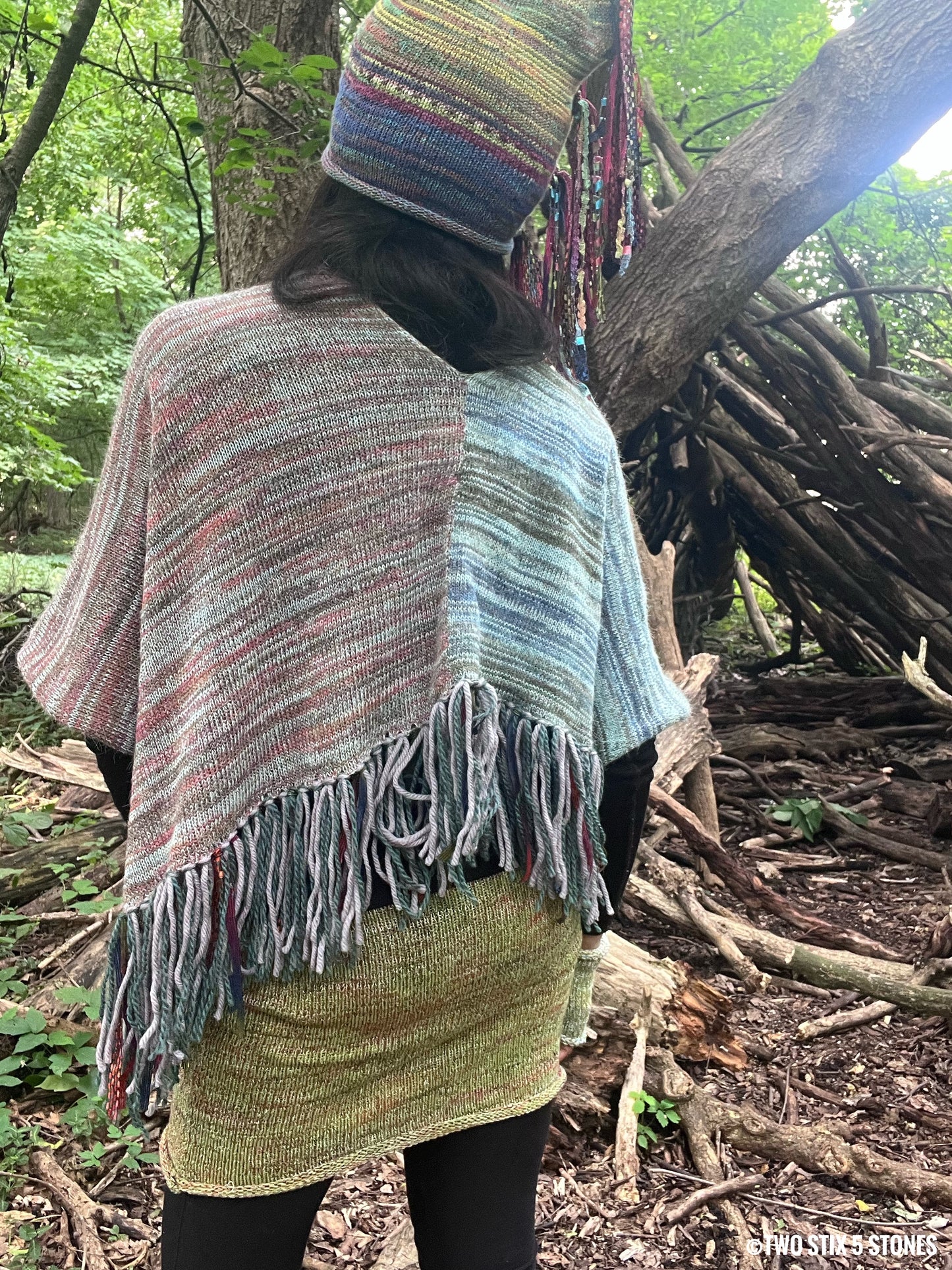 Poncho w/Sleeves & Fringe