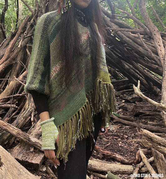Poncho w/Sleeves & Fringe