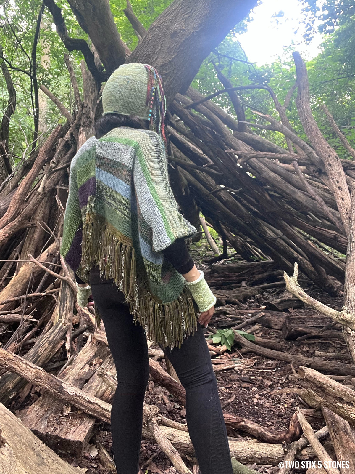 Poncho w/Sleeves & Fringe