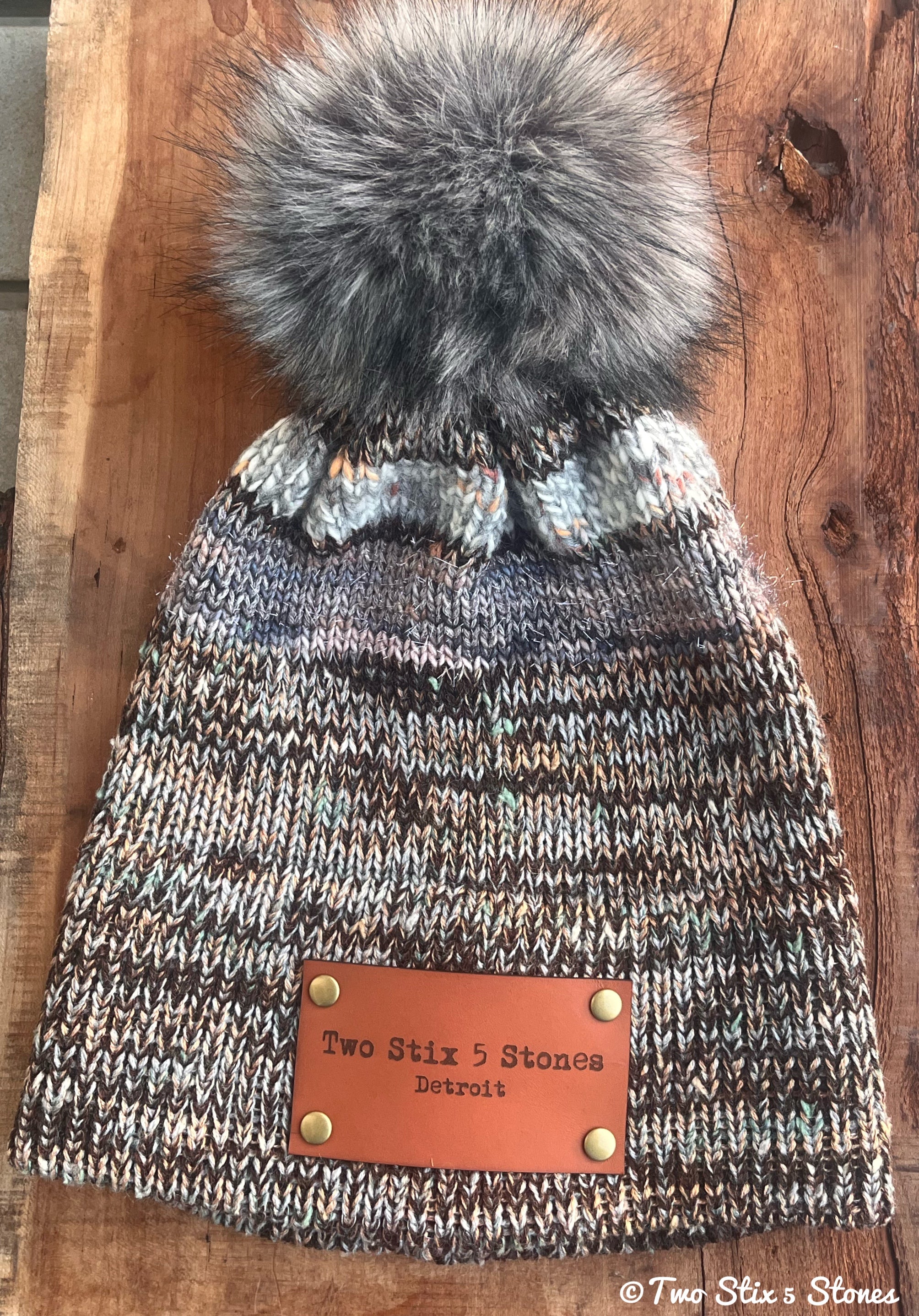 Beanie w/Faux Fur Pom Pom