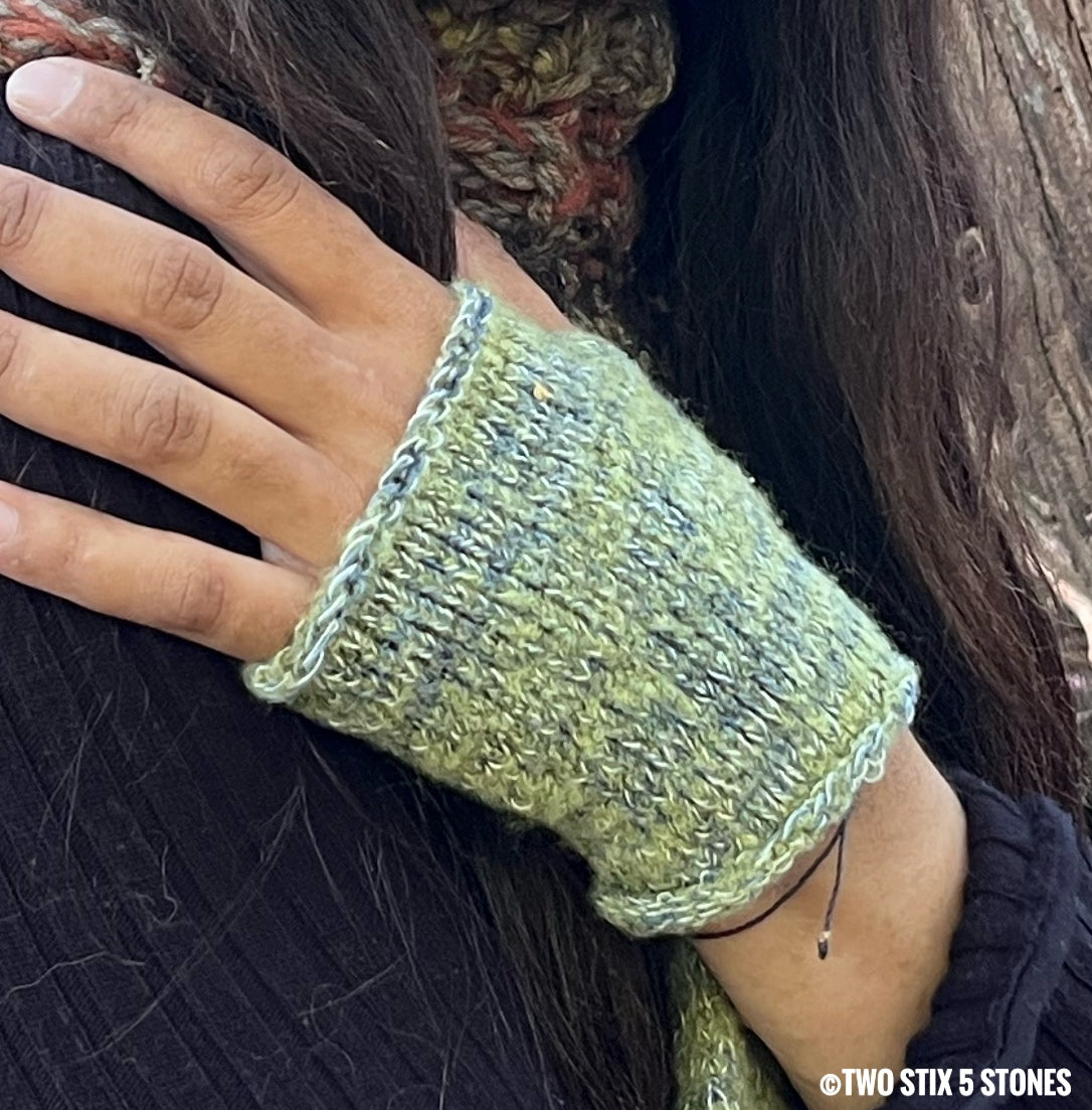 Mini Fingerless Gloves