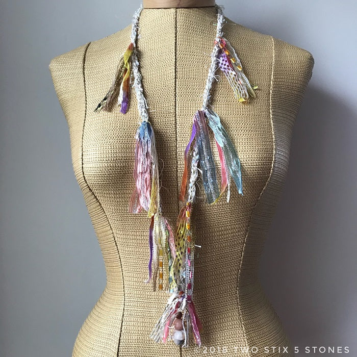 Cream Toned Fiber Necklace w/Stones (FSB36)