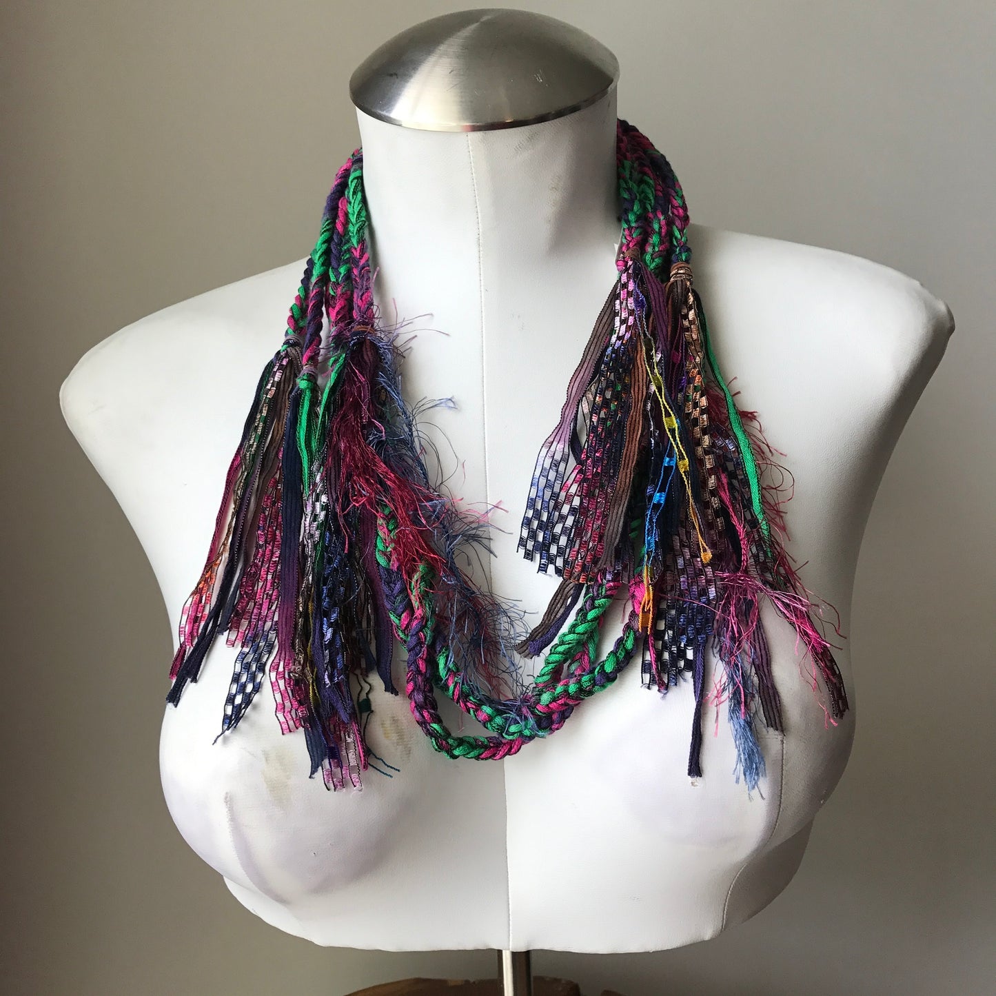 Funky Chic Boho Fiber Necklace (TN4)