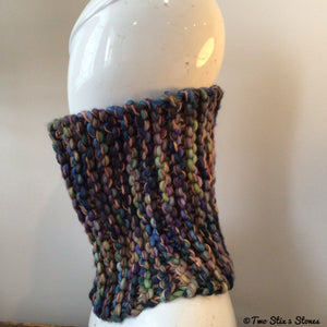 Luxe Green Tweed Merino Knit Cowl