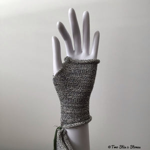 Grey & Black Tweed Knit Fingerless Gloves