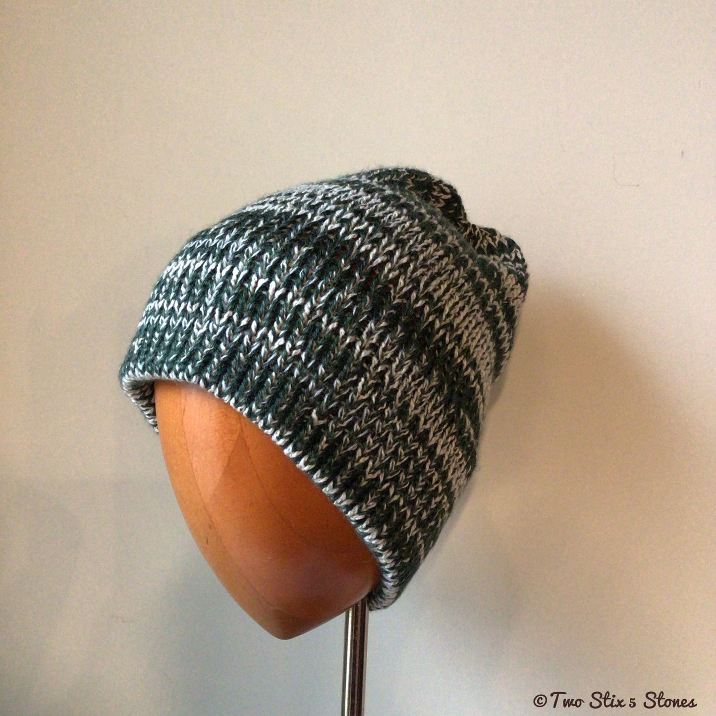 Unisex Green & White Tweed Knit Beanie