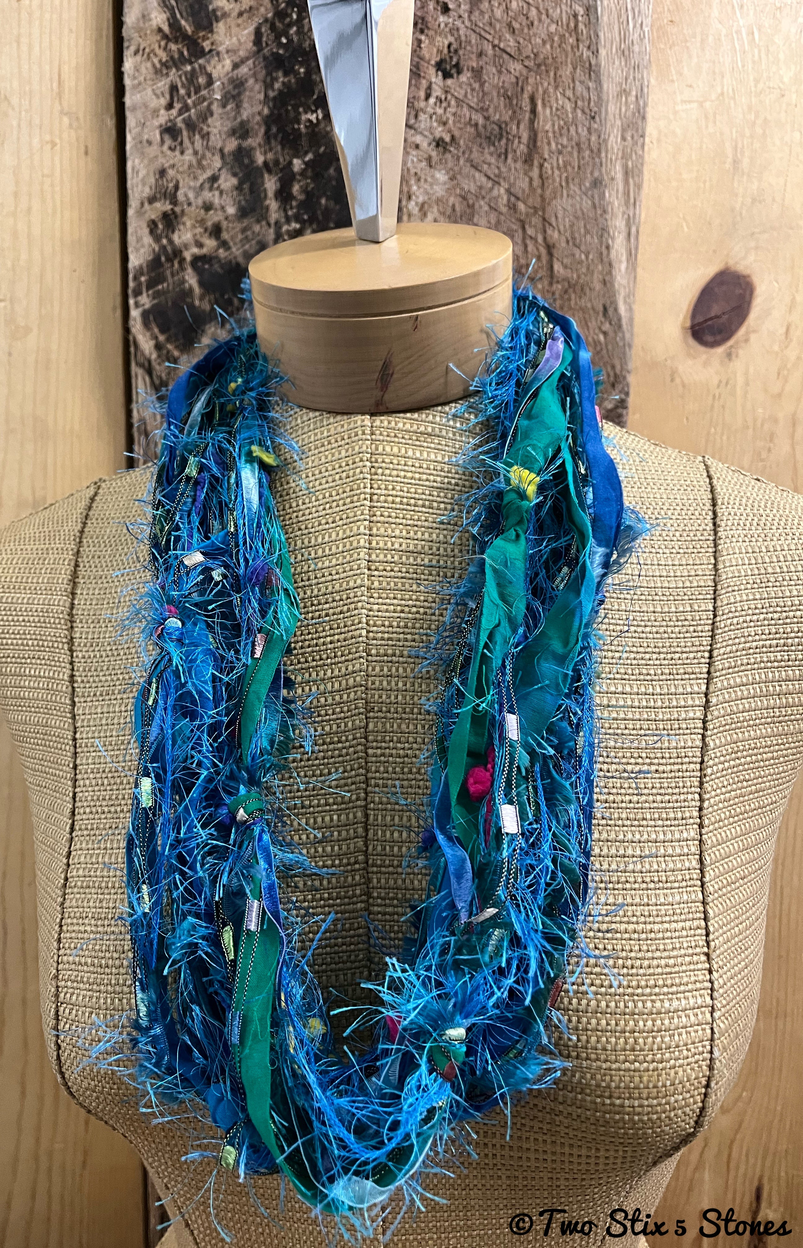 Turquoise Fiber Necklace w/Band