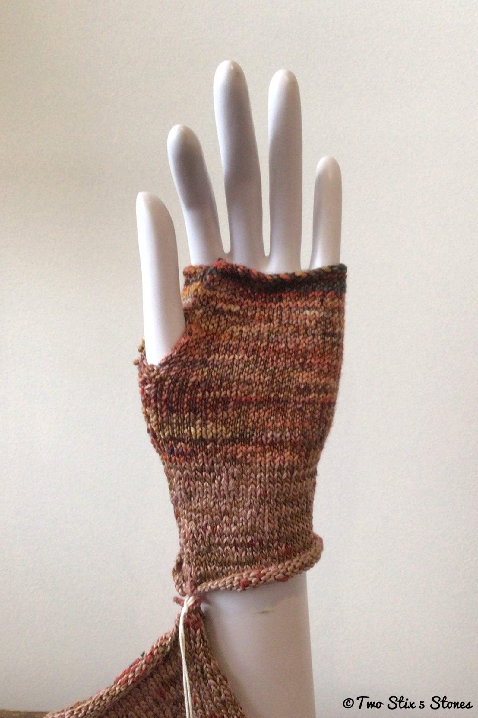 Brown Fingerless Knit Gloves
