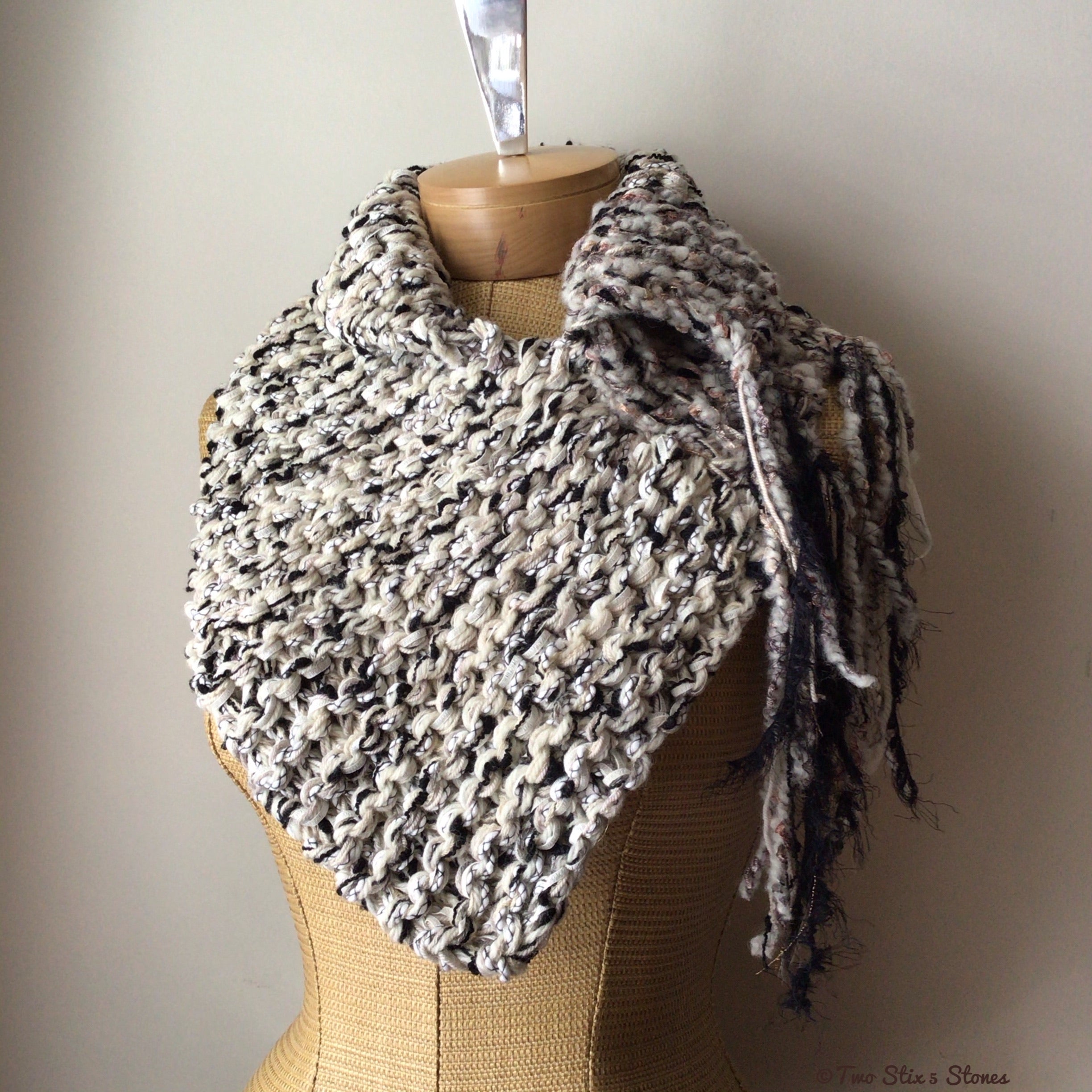 Luxe Grey & Black Tweed Shawlette