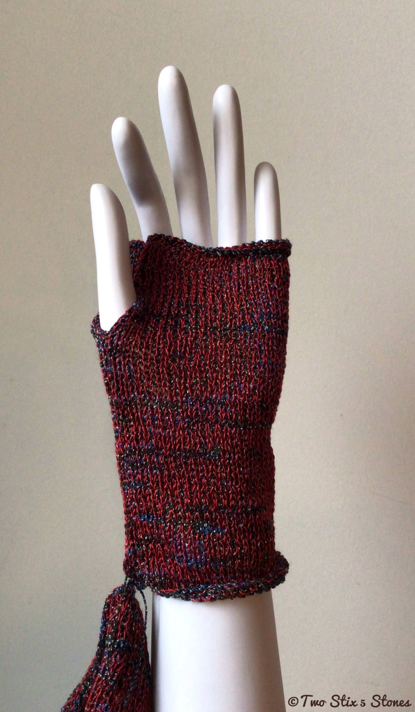 Red Tweed Fingerless Gloves