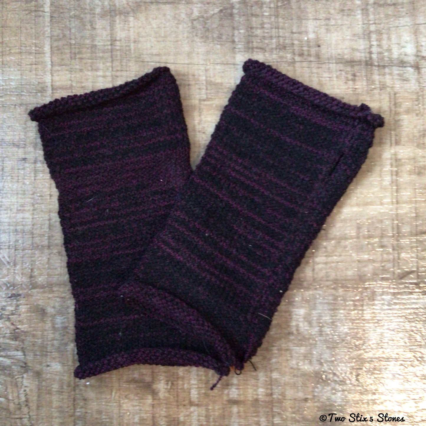 Deep Purple & Black Tweed Fingerless Gloves