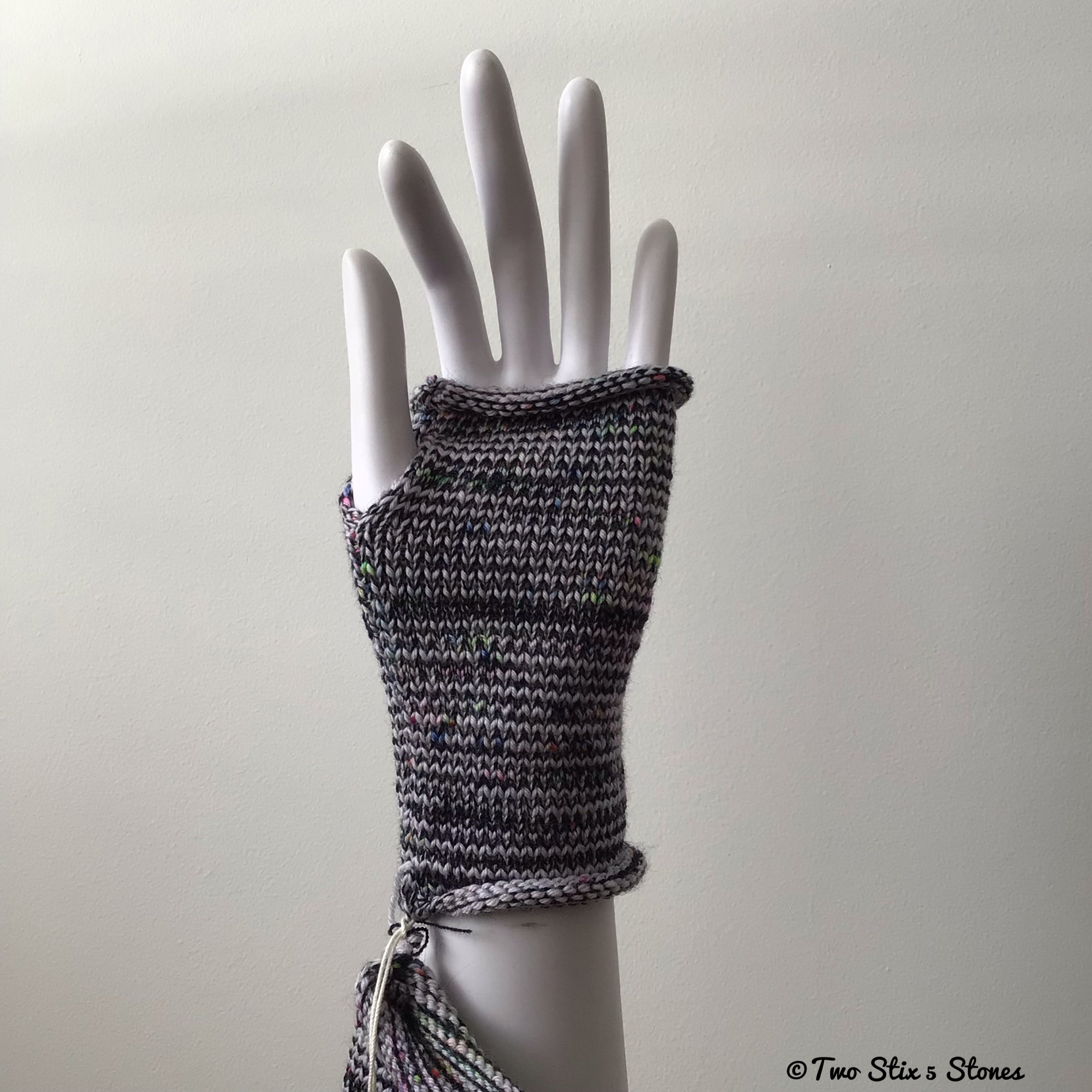 Variegated Grey Tweed Knit Fingerless Gloves